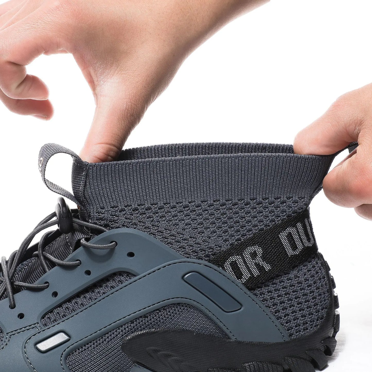 On Hiking Upstream Wading Shoes Non-slip Mesh Breathable Water Sneakers High Top Climbing Footwear Men Quick Dry Shoes Slip