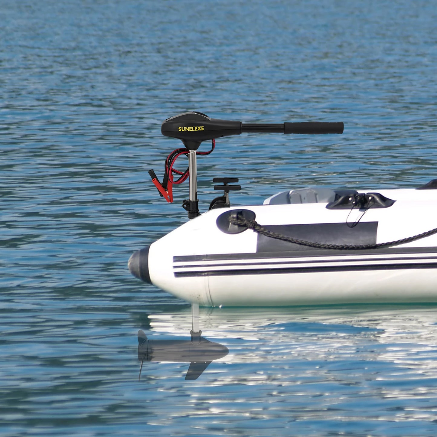 Powerful 40lb Thrust Electric Trolling Motor, 5 Forward Speeds, Adjustable & Durable for Fishing & Inflatable Boats