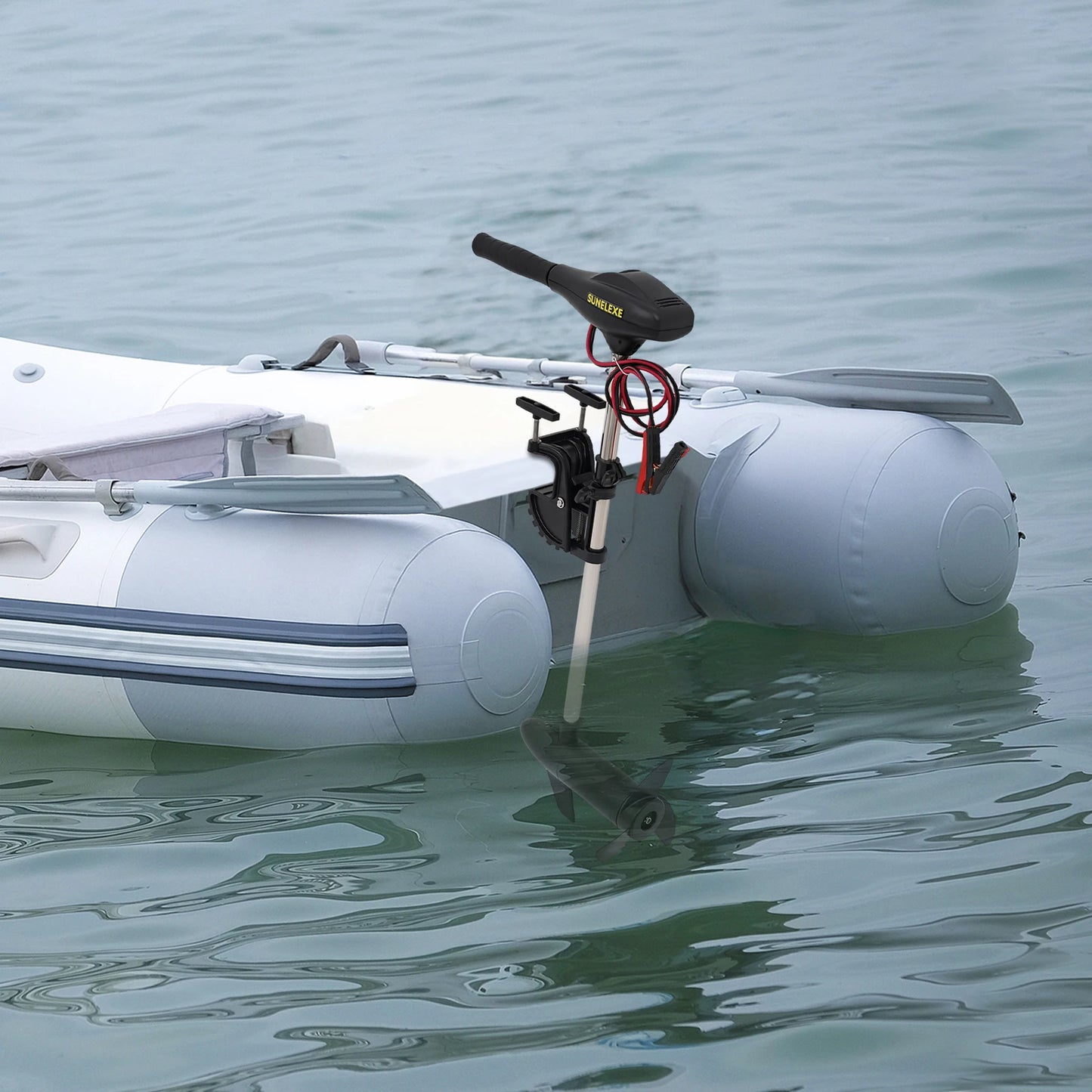 Powerful 40lb Thrust Electric Trolling Motor, 5 Forward Speeds, Adjustable & Durable for Fishing & Inflatable Boats