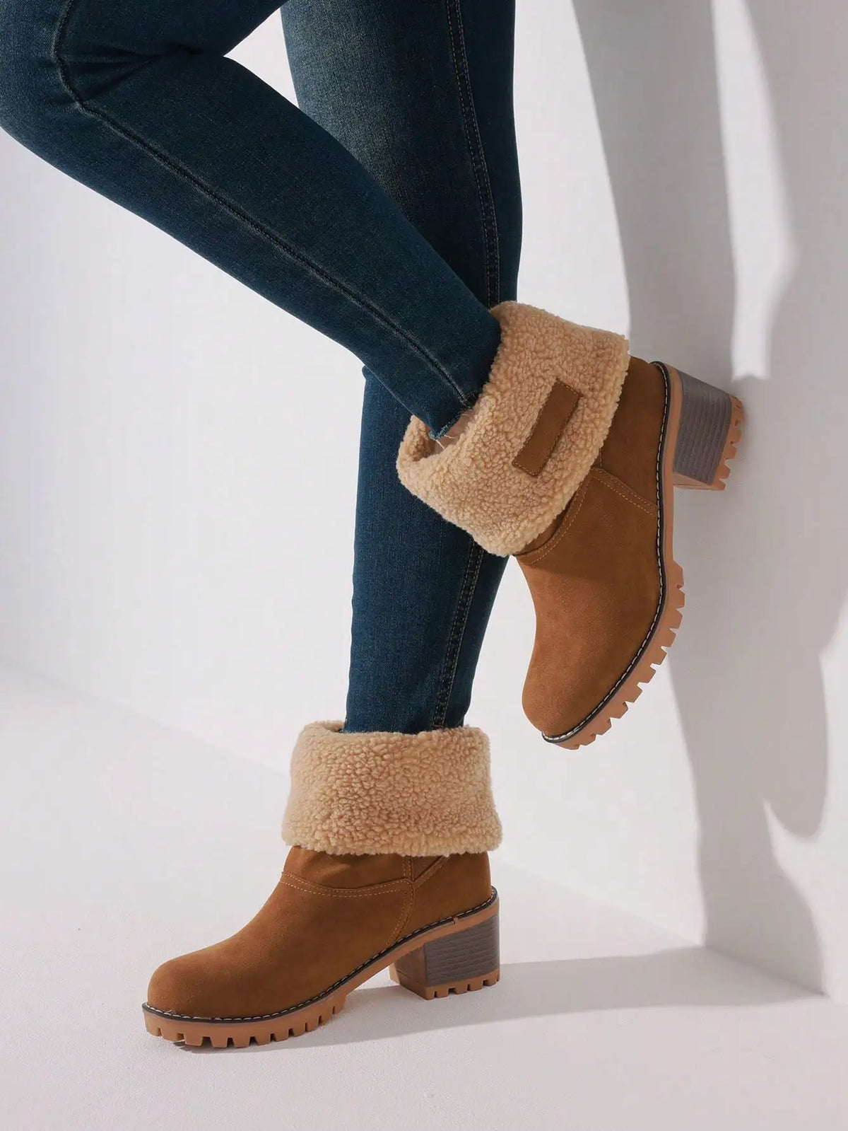 Winter Faux Fur Snow Boots For Women Platform Block Chunky Heels Pull On Comfortable Outdoor Suede Warm Boots
